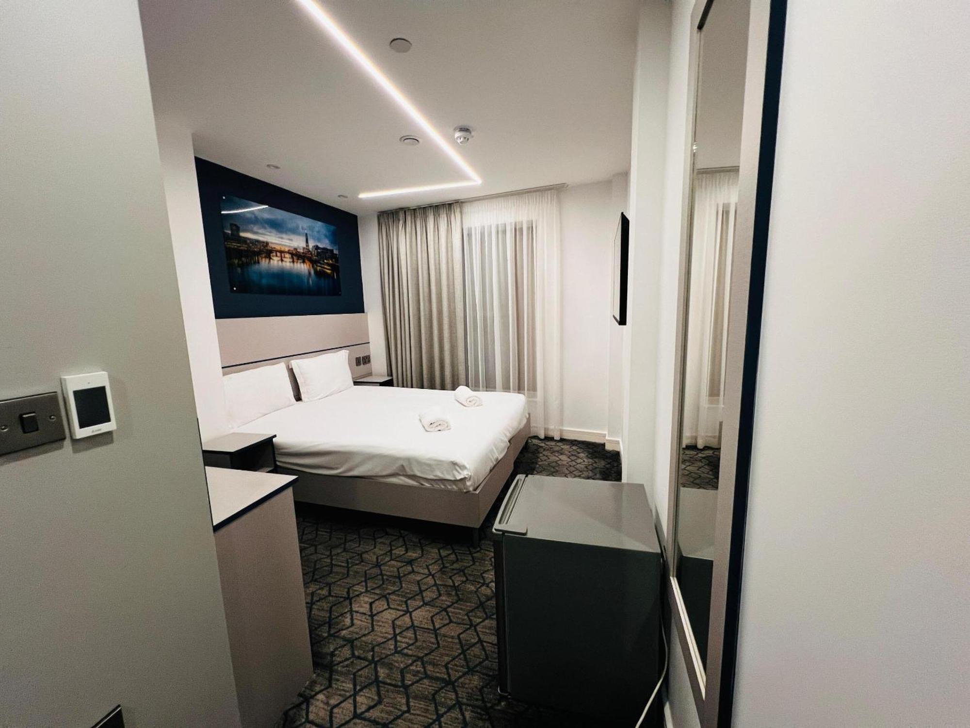 Ilford Grand Hotel ภายนอก รูปภาพ