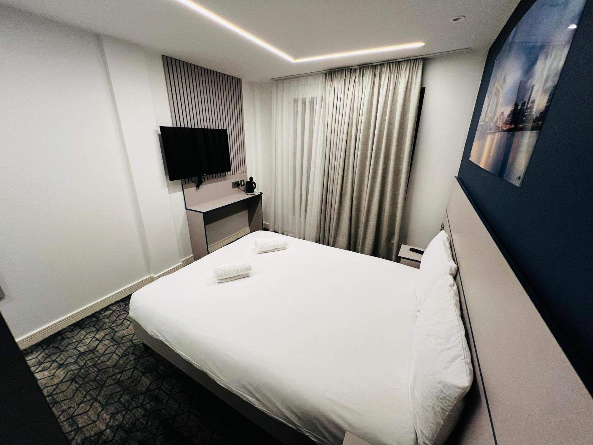 Ilford Grand Hotel ภายนอก รูปภาพ