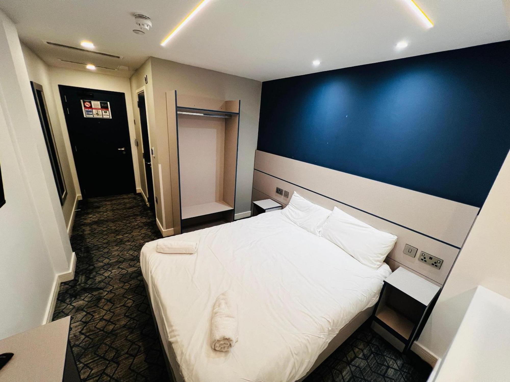 Ilford Grand Hotel ภายนอก รูปภาพ
